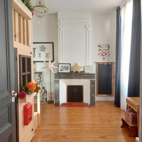 Toulousaine à vendre 6 pièces MONTAUBAN (82) d'environ 300m² habitable, belles prestations, possibilité bureau indépendant avec jardin, parking intérieur.