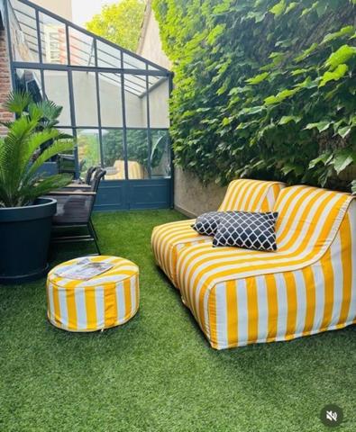 Toulousaine à vendre 6 pièces MONTAUBAN (82) d'environ 300m² habitable, belles prestations, possibilité bureau indépendant avec jardin, parking intérieur.