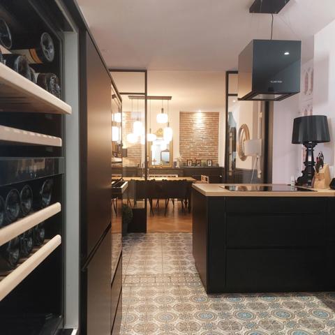 Toulousaine à vendre 6 pièces MONTAUBAN (82) d'environ 300m² habitable, belles prestations, possibilité bureau indépendant avec jardin, parking intérieur.