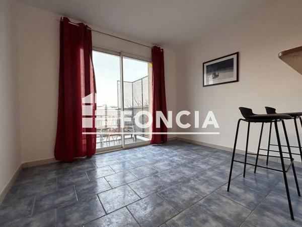 Location Appartement 2 pièces 33.3 m² - 190 RUE DE COUREILLES La Rochelle 17000