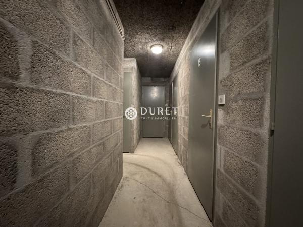 Appartement dernier etage avec balcon, cave et garage - Challans