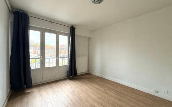 Appartement à louer    2 pièces •  Armentières