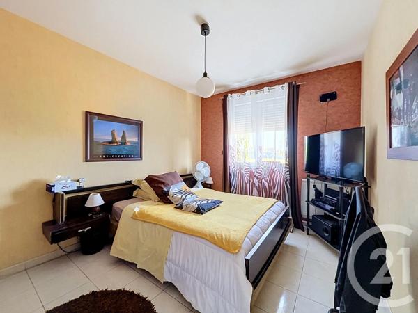 Maison à vendre  4 pièces - 110 m 2   LAVAU  - 10