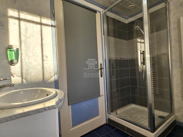 Eauze (32800) IMMEUBLE CENTRE VILLE EAUZE AVEC 2 APPARTEMENTS