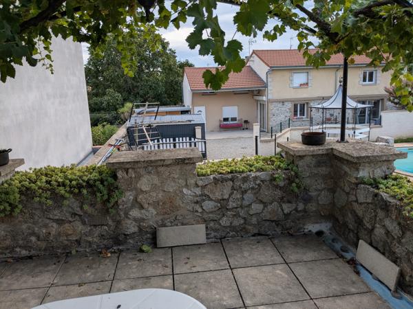 Tain-l'Hermitage (26600) 3 appartements loués