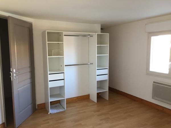 Tain-l'Hermitage (26600) 3 appartements loués