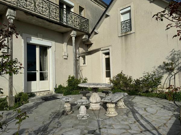 Maison à vendre    6 pièces •  La Ferté-Bernard