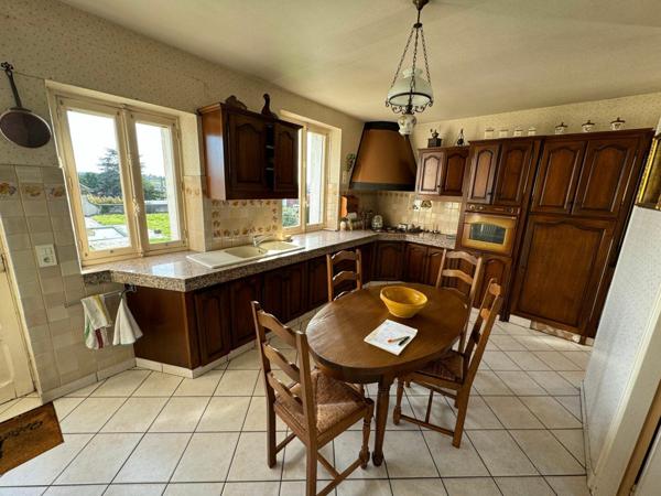 Maison à vendre    6 pièces •  La Ferté-Bernard