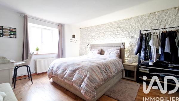 Maison à vendre 5 pièces 179 m² Lachaussée
