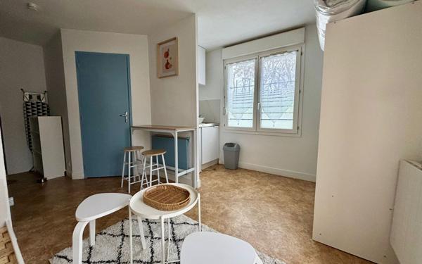 Appartement à louer    1 pièce •  Poitiers