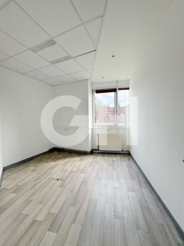À louer - bureaux de 45 m² (3 pièces) à Maubeuge
