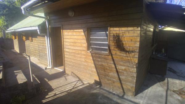 Chalet F4 de 100 m² à rénover ou détruire sur terrain de 477 m² à "Manapany-Les-Bains" (97480) SAINT JOSEPH