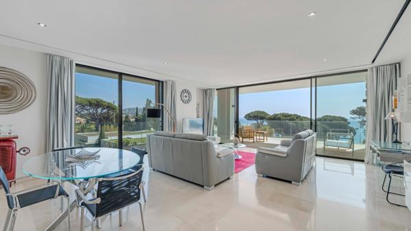 Vente Appartement de luxe Sainte-Maxime 4 Pièces 124 m²