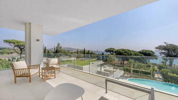 Vente Appartement de luxe Sainte-Maxime 4 Pièces 124 m²