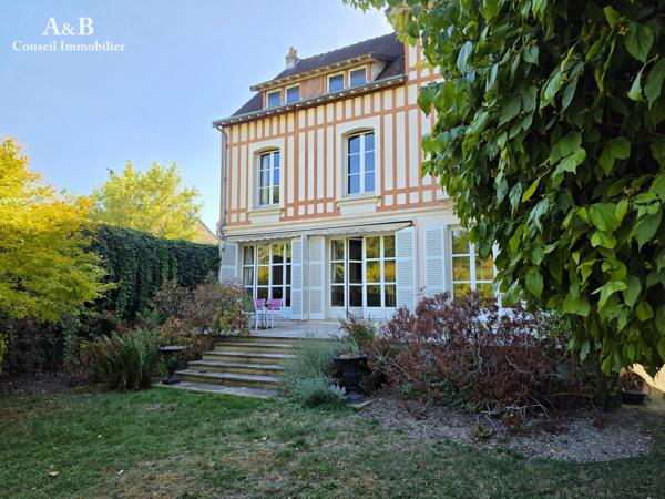 Troyes - Propriété d'exception de 270m² avec piscine et jardin. Détails des diagnostics énergétiques