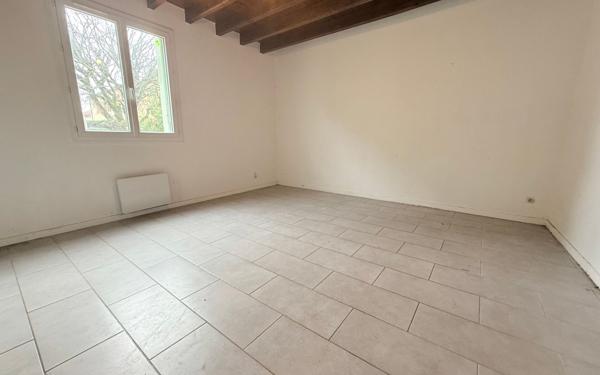 Maison à vendre    5 pièces •  Latrille