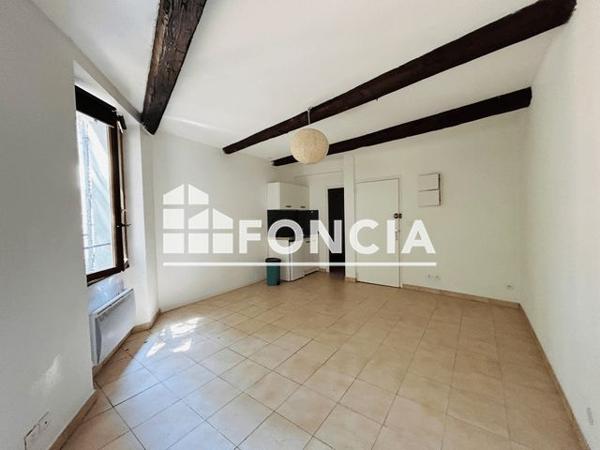 Location Studio 25.4 m² - 12 ET 14 RUE PAUL LENDRIN Toulon 83000