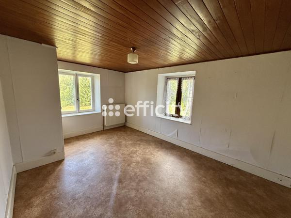 Maison
         5 pièces
        - 113 m² 188 000 € *