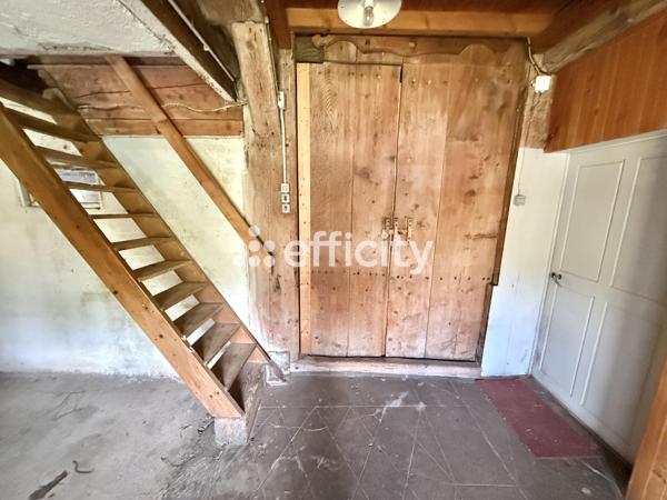 Maison
         5 pièces
        - 113 m² 188 000 € *