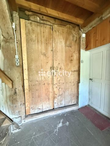 Maison
         5 pièces
        - 113 m² 188 000 € *
