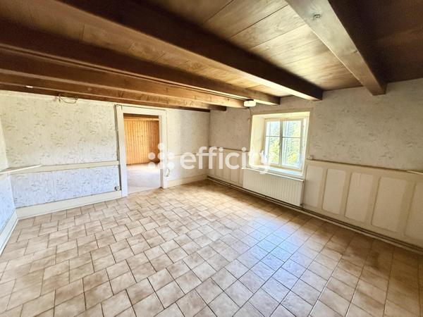 Maison
         5 pièces
        - 113 m² 188 000 € *