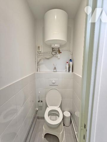 A VENDRE A REIMS - Proche Centre - Local commercial libre au 01/09/26 de 50,6 m²