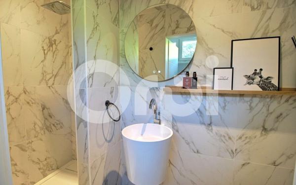 Maison à vendre    6 pièces • 214 m2 Messery