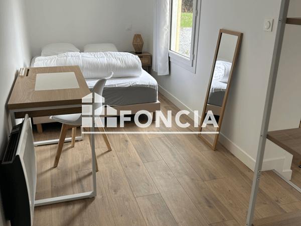 Location Studio meublé 22.78 m² - Niort 79000