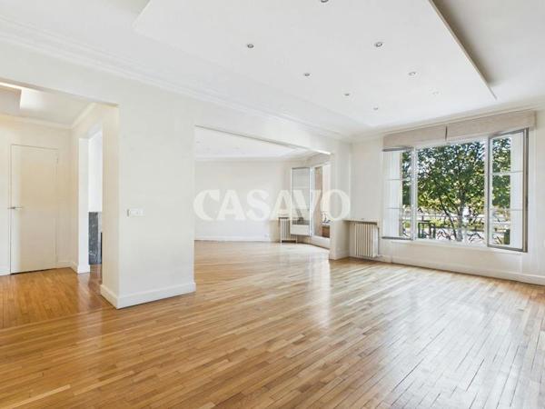 Vente Appartement 6 pièces de 167m² - 75015 Paris