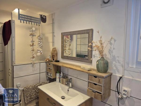 Appartement à louer 3 pièces Nîmes (30000)