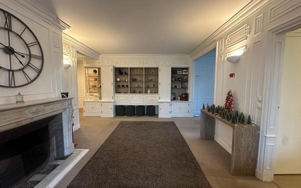 Appartement à vendre    4 pièces • 115 m2 Noisy-le-Roi