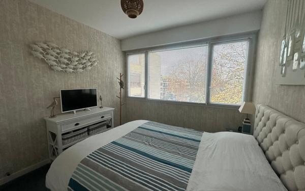 Appartement à vendre    4 pièces • 115 m2 Noisy-le-Roi