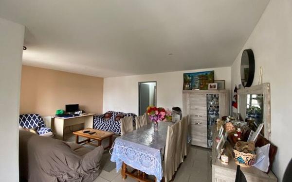 Appartement à vendre    5 pièces • 106,90 m2 Cergy