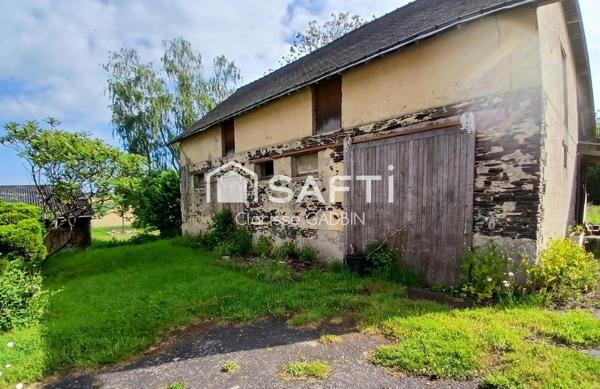 Belle propriété avec une maison des années 1950 et une longère aménagée en loft. Dépendances  avec boxes et plan d'eau et 1 hectare 7 de terrain