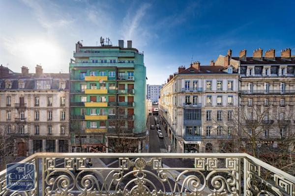 Appartement à vendre 4 pièces 88.43m² Grenoble (38000)