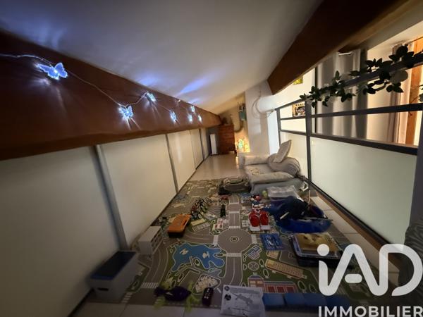 Maison à vendre 4 pièces 150 m² Le Castellet