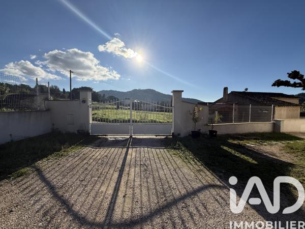 Maison à vendre 4 pièces 150 m² Le Castellet