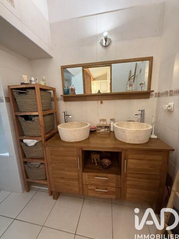 Maison à vendre 4 pièces 150 m² Le Castellet