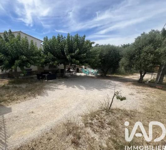 Maison à vendre 4 pièces 150 m² Le Castellet