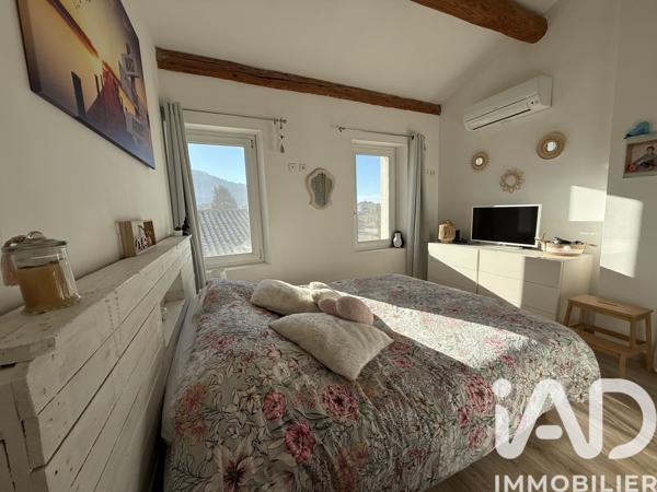 Maison à vendre 4 pièces 150 m² Le Castellet