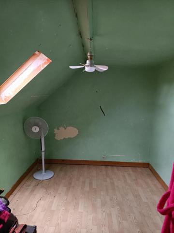 Maison de bourg de 90m2 avec studio en sus.