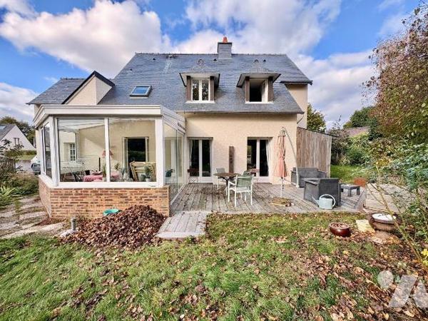 NOUVEAUTE ETUDE TRENTE CINQ NOTAIRES !
Sur la commune recherchée de CHANTEPIE (35135), l'Étude...