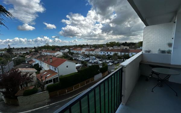 Appartement à vendre    3 pièces • 57,38 m2 Mérignac