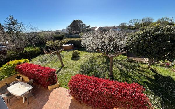 Maison à vendre    5 pièces •  Manduel