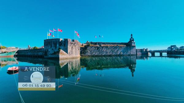 CONCARNEAU CENTRE-VILLE – IMMEUBLE DE RAPPORT AVEC ACTIVITÉS COMMERCIALES ET HÔTELIÈRES