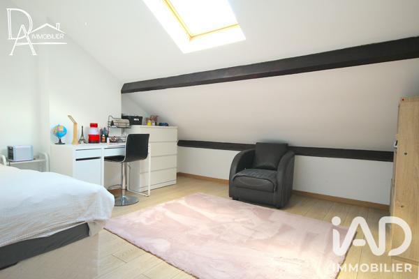 Maison à vendre 9 pièces 155,14 m² Cormeilles-en-Parisis