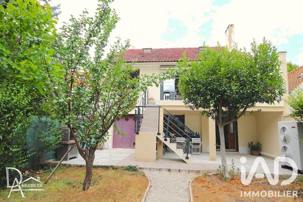 Maison à vendre 9 pièces 155,14 m² Cormeilles-en-Parisis