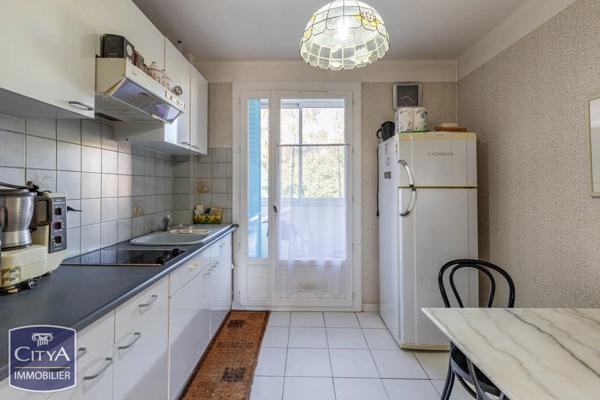 Appartement à vendre 3 pièces 65.37m² La Seyne-sur-Mer (83500)