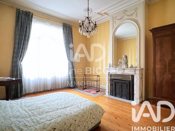 Maison à vendre 10 pièces 437 m² Lille