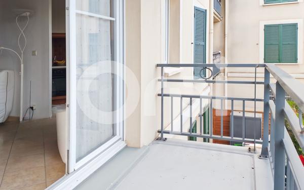 Appartement à vendre    2 pièces • 45 m2 Le Plessis-Belleville